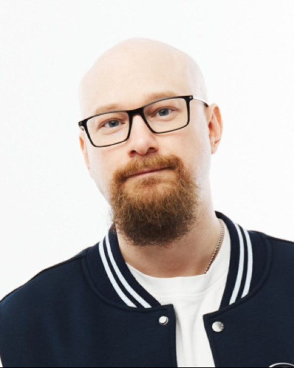 Сергей Тихомиров